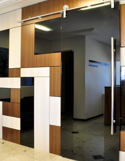 Porta de Escritorio - Marcenaria da Atualle