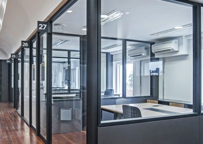 Divisórias Piso Teto - Móveis Corporativos