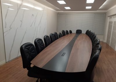 mesa presidenza mafra